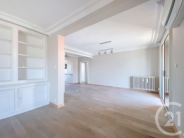 Appartement F3 &agrave; vendre - 3 pi&egrave;ces - 90,96 m2 - Villeneuve Les Avignon - 30 - LANGUEDOC-ROUSSILLON