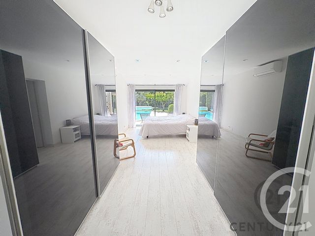 Maison &agrave; louer - 6 pi&egrave;ces - 166 m2 - Villeneuve Les Avignon - 30 - LANGUEDOC-ROUSSILLON