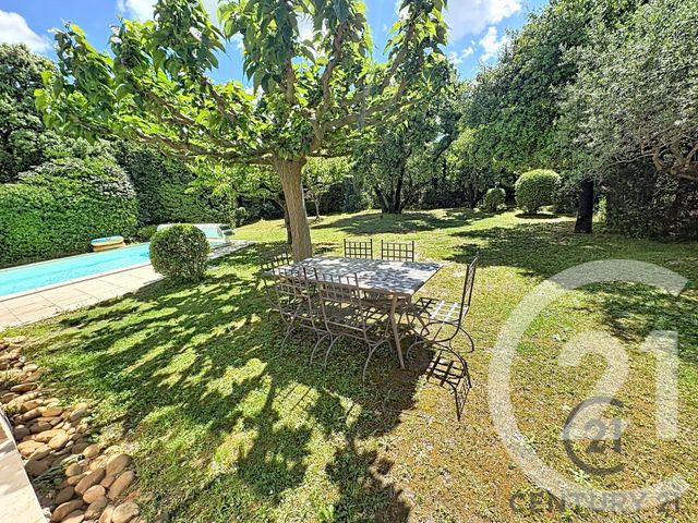 Maison &agrave; louer - 6 pi&egrave;ces - 166 m2 - Villeneuve Les Avignon - 30 - LANGUEDOC-ROUSSILLON
