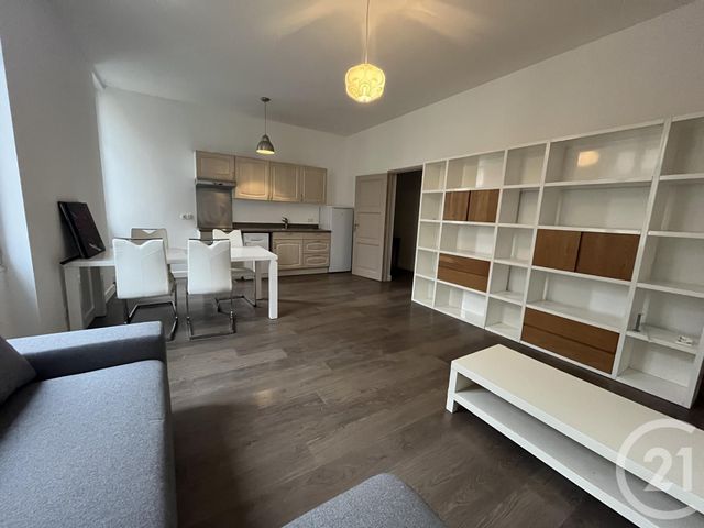 Appartement F3 &agrave; louer - 3 pi&egrave;ces - 66,91 m2 - Avignon - 84 - PROVENCE-ALPES-COTE-D-AZUR