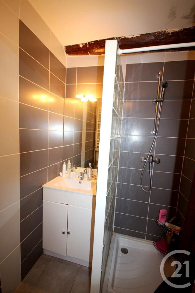 Appartement Studio &agrave; louer - 1 pi&egrave;ce - 22,06 m2 - Avignon - 84 - PROVENCE-ALPES-COTE-D-AZUR