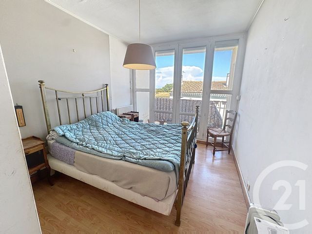 Appartement F3 &agrave; vendre - 3 pi&egrave;ces - 64 m2 - Villeneuve Les Avignon - 30 - LANGUEDOC-ROUSSILLON