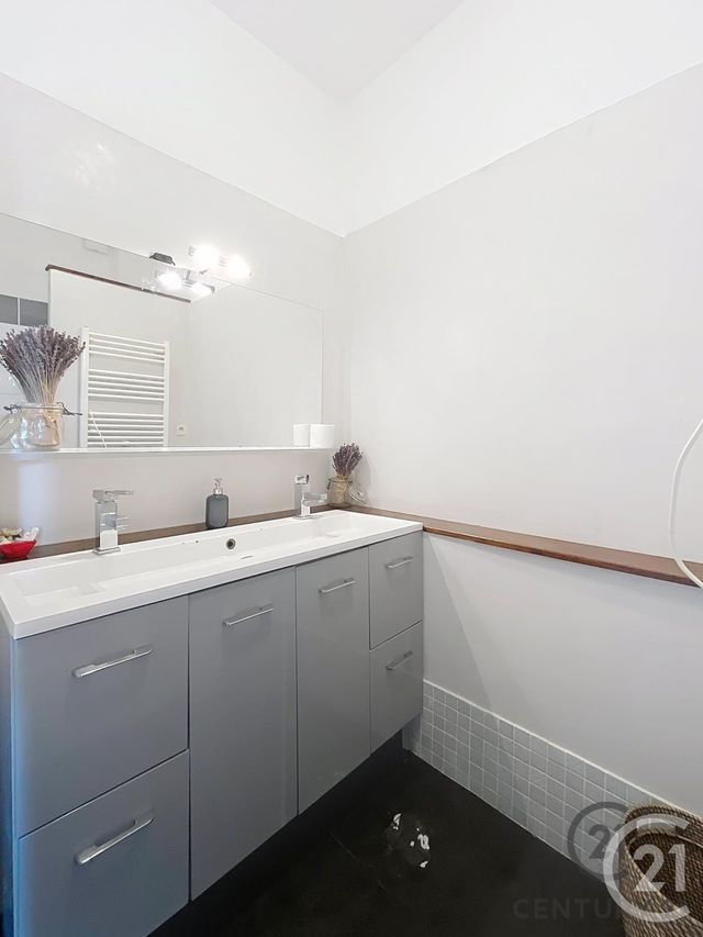 Appartement F2 &agrave; louer - 2 pi&egrave;ces - 53,44 m2 - Avignon - 84 - PROVENCE-ALPES-COTE-D-AZUR