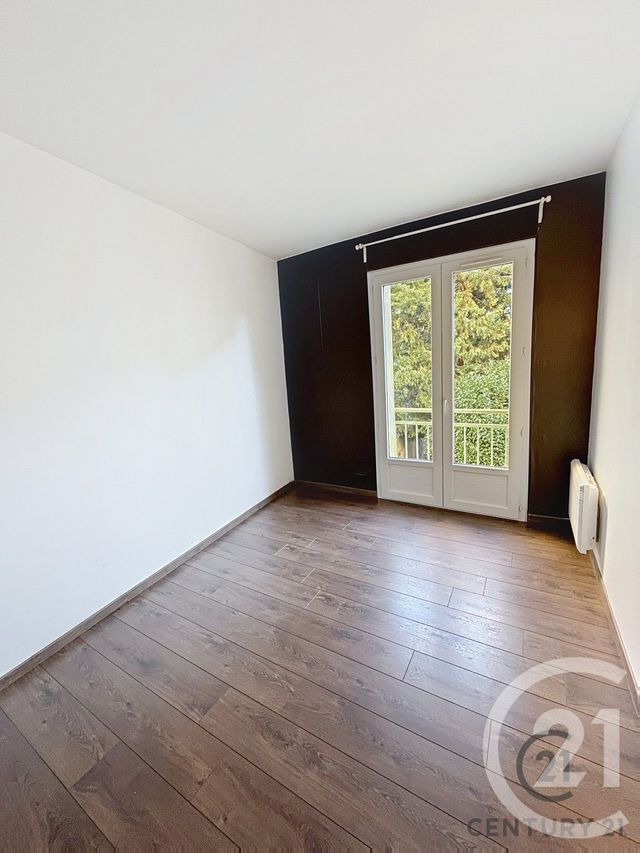 Appartement T3 &agrave; louer - 3 pi&egrave;ces - 71,38 m2 - Villeneuve Les Avignon - 30 - LANGUEDOC-ROUSSILLON