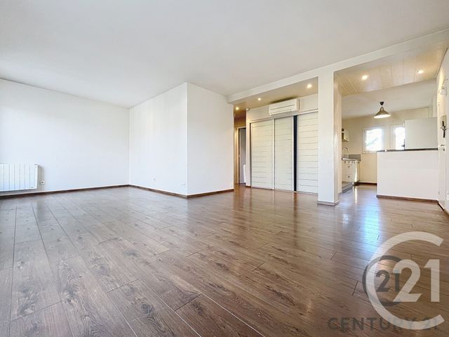 Appartement T3 &agrave; louer - 3 pi&egrave;ces - 71,38 m2 - Villeneuve Les Avignon - 30 - LANGUEDOC-ROUSSILLON