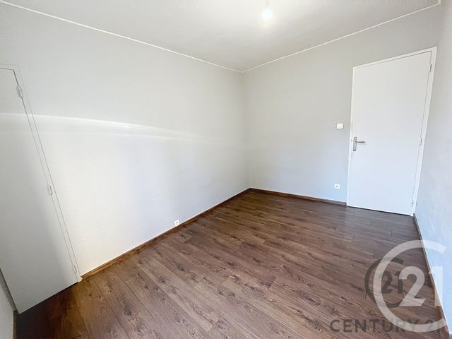 Appartement T3 &agrave; louer - 3 pi&egrave;ces - 71,38 m2 - Villeneuve Les Avignon - 30 - LANGUEDOC-ROUSSILLON