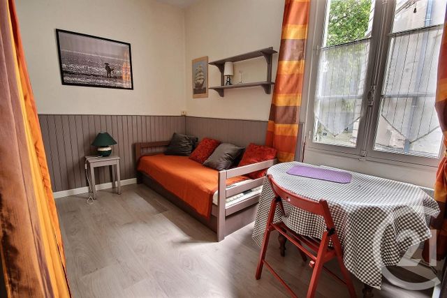 Appartement Studio &agrave; louer - 1 pi&egrave;ce - 15,33 m2 - Avignon - 84 - PROVENCE-ALPES-COTE-D-AZUR