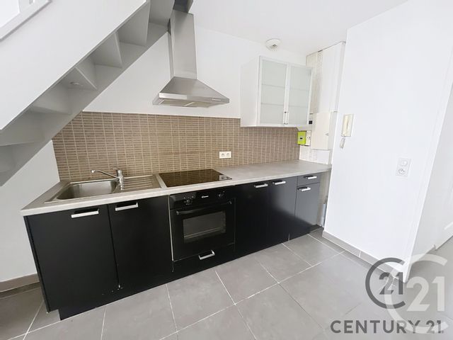 Appartement &agrave; louer - 3 pi&egrave;ces - 48 m2 - Avignon - 84 - PROVENCE-ALPES-COTE-D-AZUR