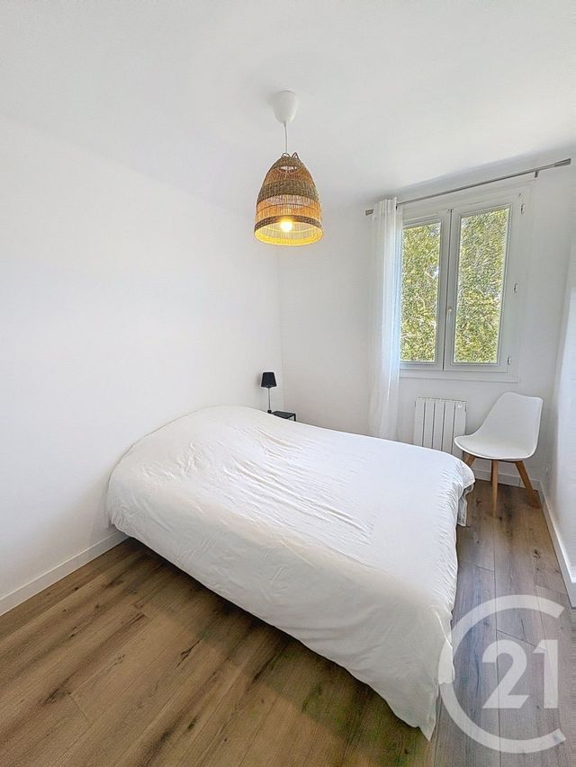 Appartement F4 &agrave; louer - 4 pi&egrave;ces - 67 m2 - Avignon - 84 - PROVENCE-ALPES-COTE-D-AZUR