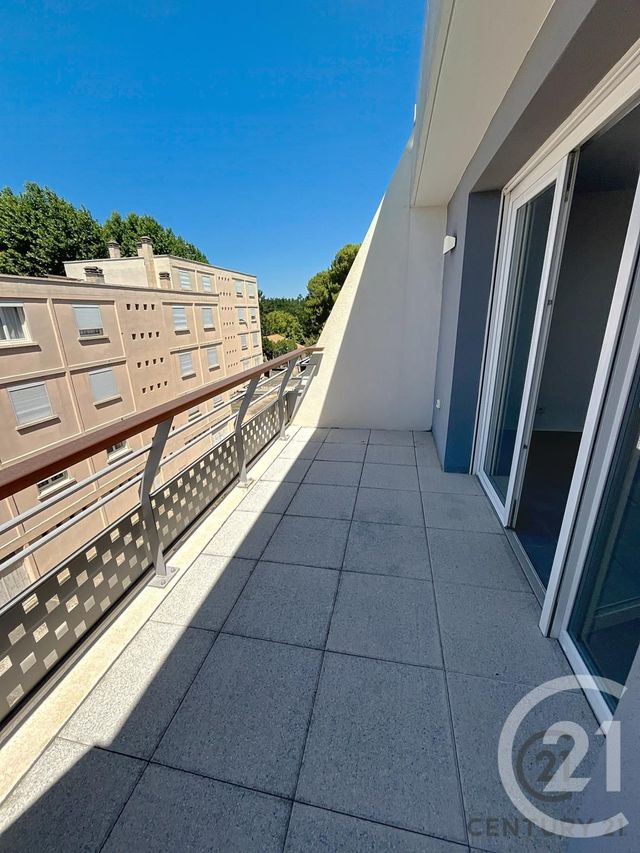 Appartement F1 &agrave; louer - 1 pi&egrave;ce - 29,83 m2 - Avignon - 84 - PROVENCE-ALPES-COTE-D-AZUR