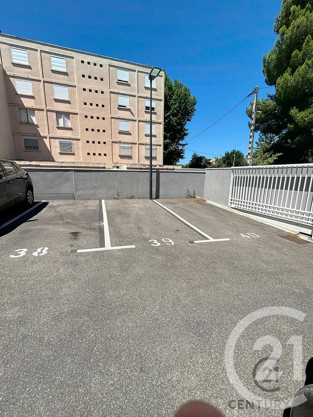Appartement F1 &agrave; louer - 1 pi&egrave;ce - 29,83 m2 - Avignon - 84 - PROVENCE-ALPES-COTE-D-AZUR