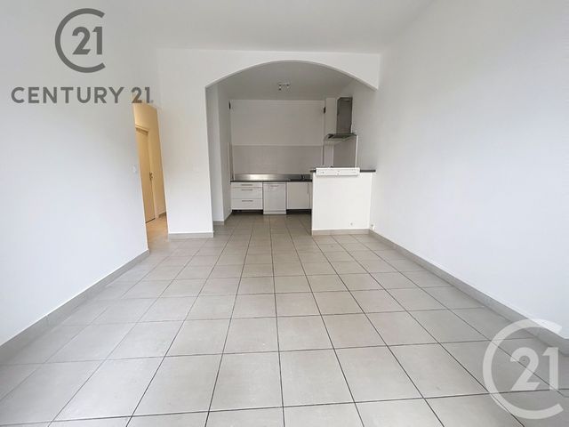 Appartement F2 &agrave; louer - 2 pi&egrave;ces - 49 m2 - Les Angles - 30 - LANGUEDOC-ROUSSILLON