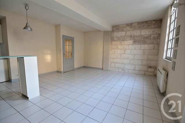Appartement F2 &agrave; louer - 2 pi&egrave;ces - 50 m2 - Avignon - 84 - PROVENCE-ALPES-COTE-D-AZUR