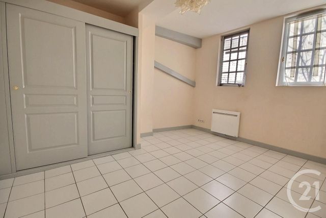 Appartement F2 &agrave; louer - 2 pi&egrave;ces - 50 m2 - Avignon - 84 - PROVENCE-ALPES-COTE-D-AZUR