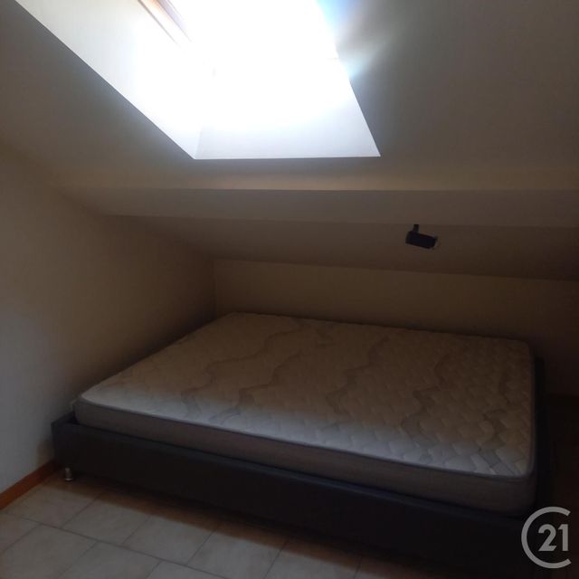 Appartement Studio &agrave; louer - 2 pi&egrave;ces - 27,50 m2 - Avignon - 84 - PROVENCE-ALPES-COTE-D-AZUR