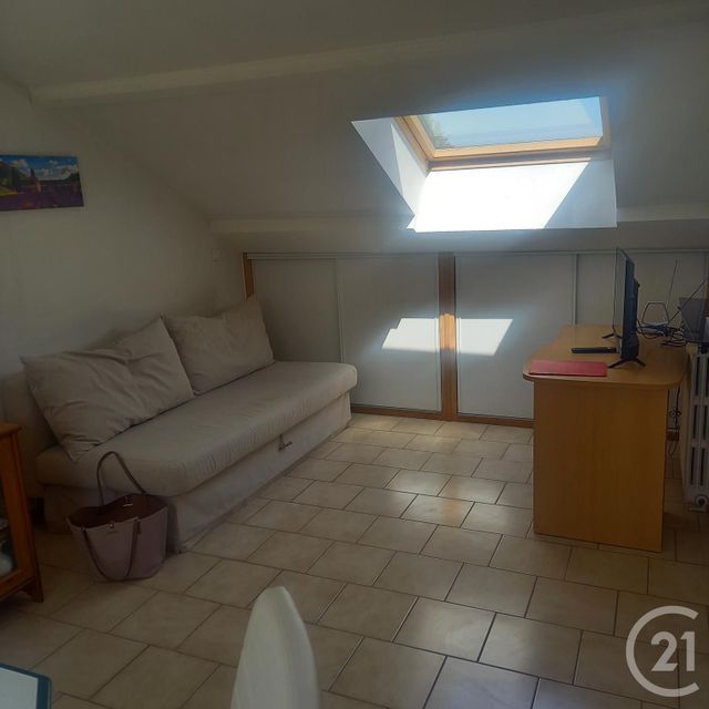 Appartement Studio &agrave; louer - 2 pi&egrave;ces - 27,50 m2 - Avignon - 84 - PROVENCE-ALPES-COTE-D-AZUR