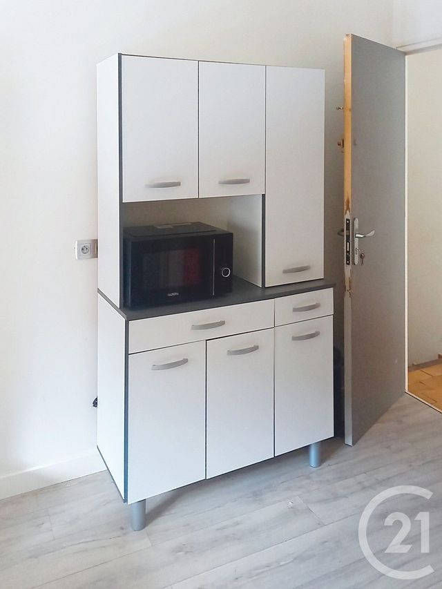 Appartement Studio &agrave; louer - 1 pi&egrave;ce - 18,22 m2 - Avignon - 84 - PROVENCE-ALPES-COTE-D-AZUR
