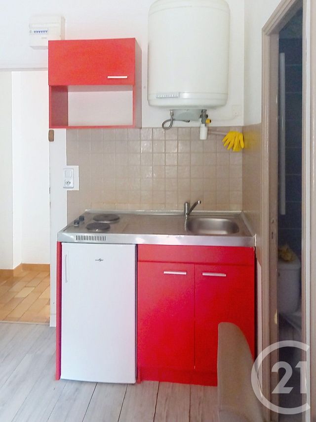 Appartement Studio &agrave; louer - 1 pi&egrave;ce - 18,22 m2 - Avignon - 84 - PROVENCE-ALPES-COTE-D-AZUR
