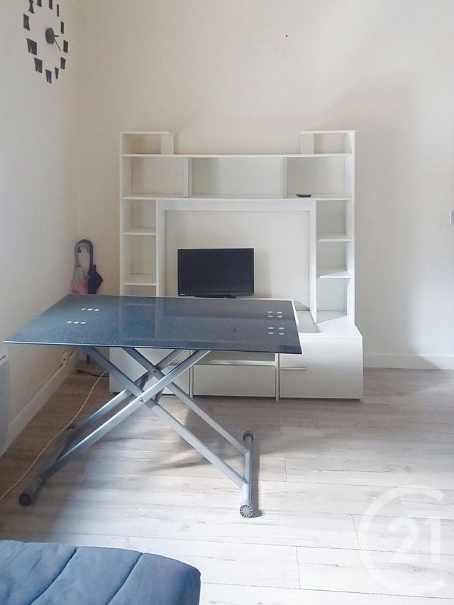 Appartement Studio &agrave; louer - 1 pi&egrave;ce - 18,22 m2 - Avignon - 84 - PROVENCE-ALPES-COTE-D-AZUR