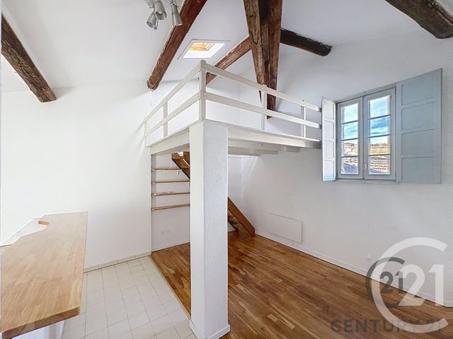 Appartement Studio &agrave; louer - 1 pi&egrave;ce - 29,20 m2 - Villeneuve Les Avignon - 30 - LANGUEDOC-ROUSSILLON