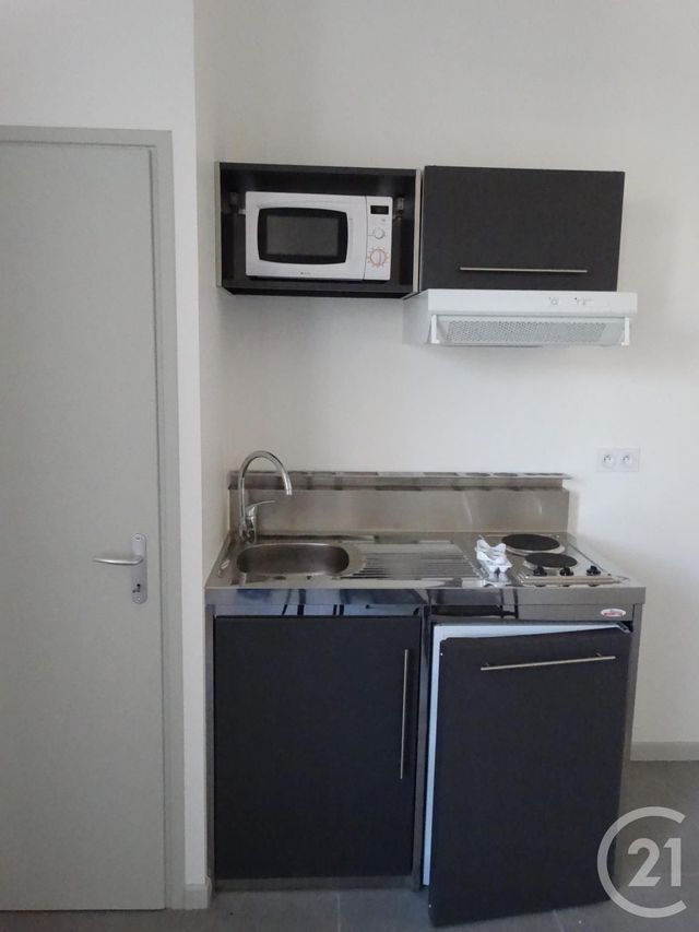 Appartement F1 &agrave; louer - 1 pi&egrave;ce - 38,24 m2 - Avignon - 84 - PROVENCE-ALPES-COTE-D-AZUR