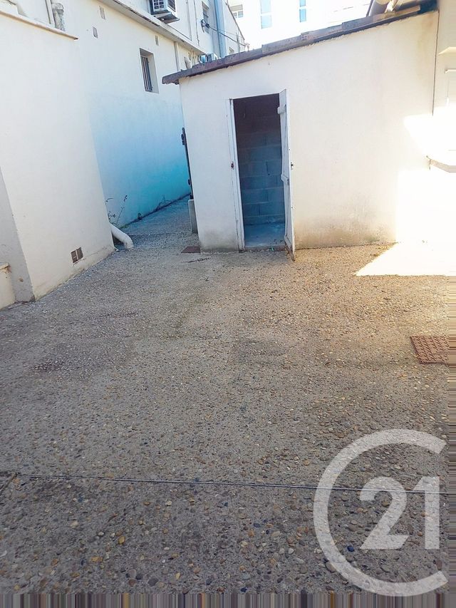 Appartement T2 &agrave; louer - 2 pi&egrave;ces - 41,52 m2 - Avignon - 84 - PROVENCE-ALPES-COTE-D-AZUR