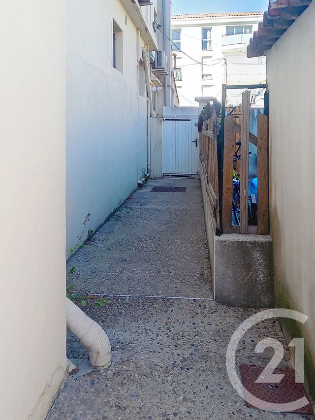 Appartement T2 &agrave; louer - 2 pi&egrave;ces - 41,52 m2 - Avignon - 84 - PROVENCE-ALPES-COTE-D-AZUR