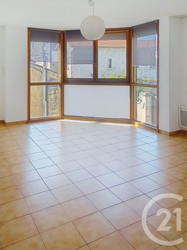 appartement - VILLENEUVE LES AVIGNON - 30