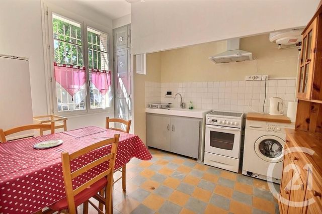 Appartement T2 &agrave; louer - 2 pi&egrave;ces - 46,59 m2 - Avignon - 84 - PROVENCE-ALPES-COTE-D-AZUR