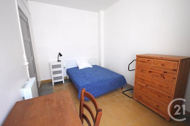 Appartement T2 &agrave; louer - 2 pi&egrave;ces - 46,59 m2 - Avignon - 84 - PROVENCE-ALPES-COTE-D-AZUR