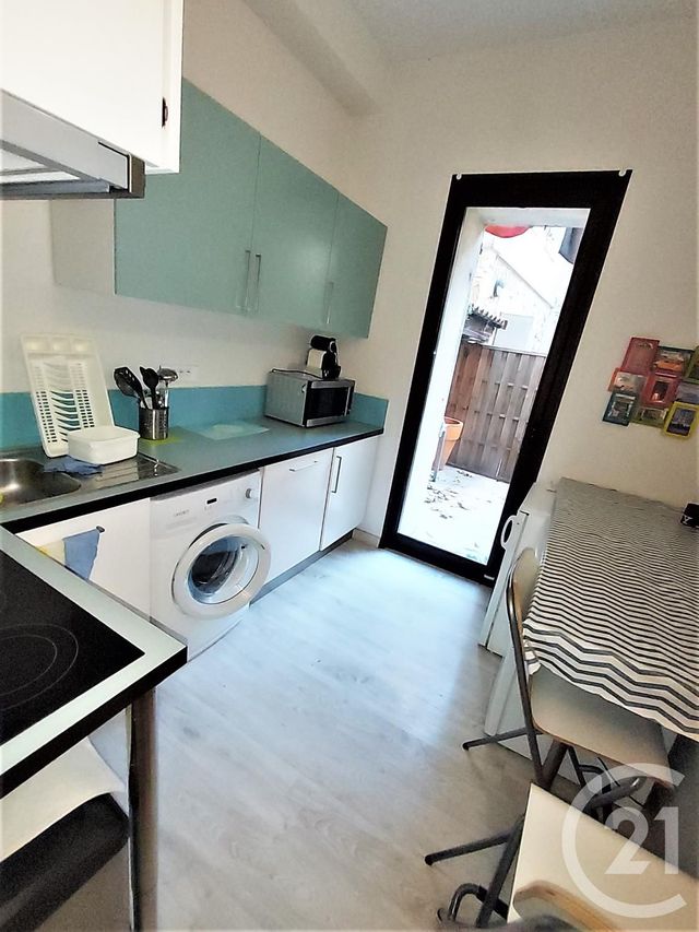 Appartement Studio &agrave; louer - 1 pi&egrave;ce - 20 m2 - Avignon - 84 - PROVENCE-ALPES-COTE-D-AZUR