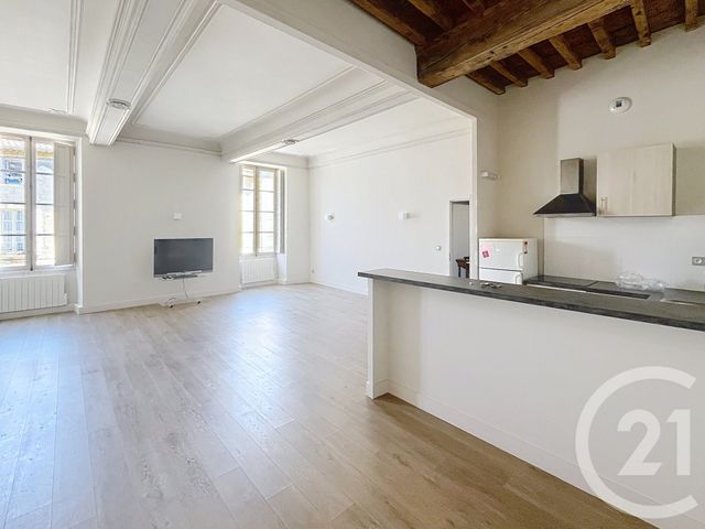 Appartement 3 pièces 93 m² · à Villeneuve-lès-Avignon · 93,4 m² · 1 250 €/mois