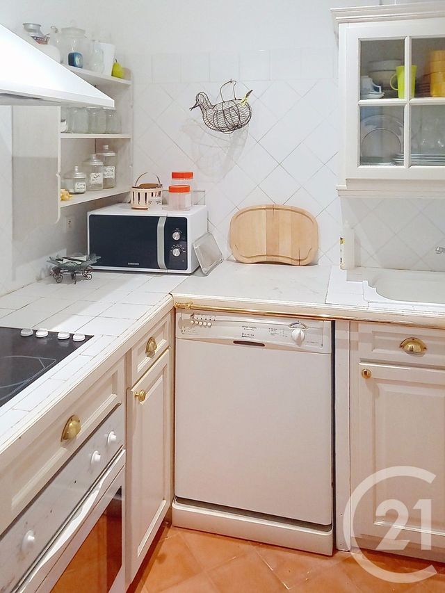 Appartement F2 &agrave; louer - 2 pi&egrave;ces - 43 m2 - Avignon - 84 - PROVENCE-ALPES-COTE-D-AZUR