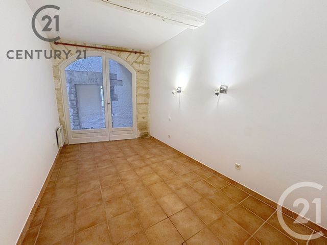 Appartement F3 &agrave; louer - 3 pi&egrave;ces - 65 m2 - Avignon - 84 - PROVENCE-ALPES-COTE-D-AZUR