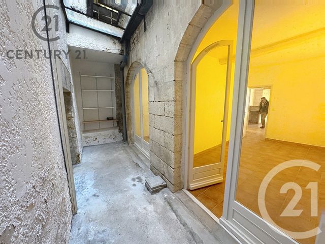 Appartement F3 &agrave; louer - 3 pi&egrave;ces - 65 m2 - Avignon - 84 - PROVENCE-ALPES-COTE-D-AZUR