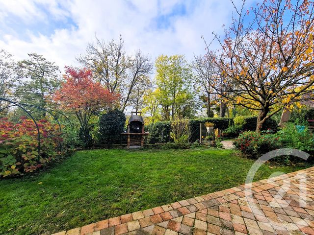 Maison à vendre - 7 pièces - 160,90 m2 - Chennevieres Sur Marne - 94 - ILE-DE-FRANCE