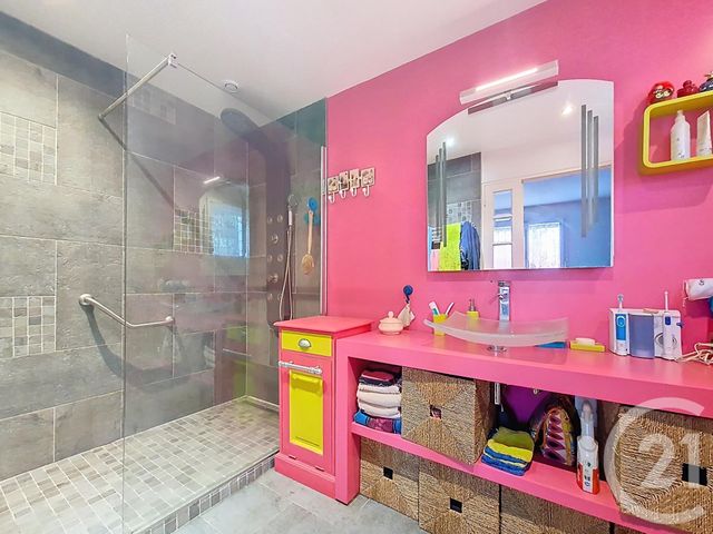 Maison à vendre - 7 pièces - 160,90 m2 - Chennevieres Sur Marne - 94 - ILE-DE-FRANCE