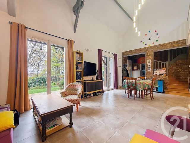 Maison à vendre - 7 pièces - 160,90 m2 - Chennevieres Sur Marne - 94 - ILE-DE-FRANCE