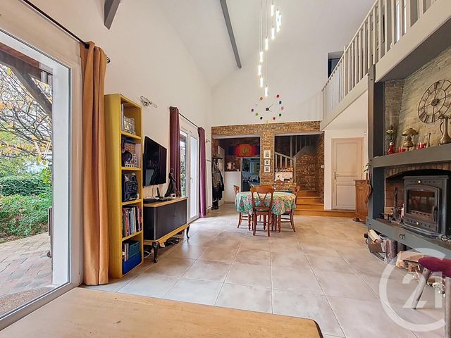 Maison à vendre - 7 pièces - 160,90 m2 - Chennevieres Sur Marne - 94 - ILE-DE-FRANCE