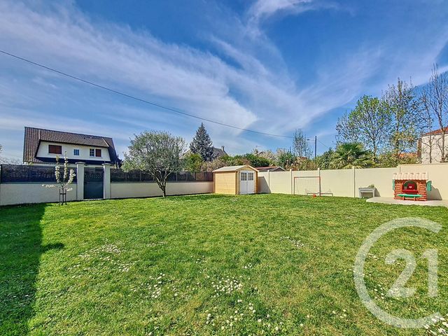 Maison à vendre - 6 pièces - 137 m2 - Chennevieres Sur Marne - 94 - ILE-DE-FRANCE