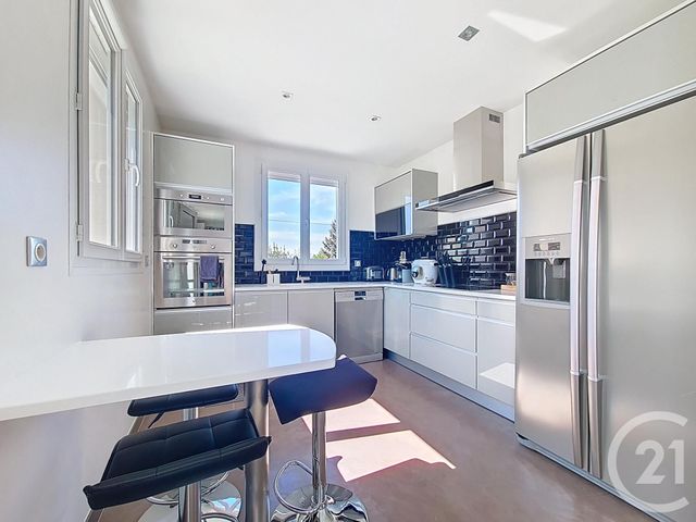 Maison à vendre - 6 pièces - 137 m2 - Chennevieres Sur Marne - 94 - ILE-DE-FRANCE