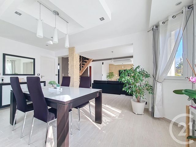 Maison à vendre - 6 pièces - 137 m2 - Chennevieres Sur Marne - 94 - ILE-DE-FRANCE