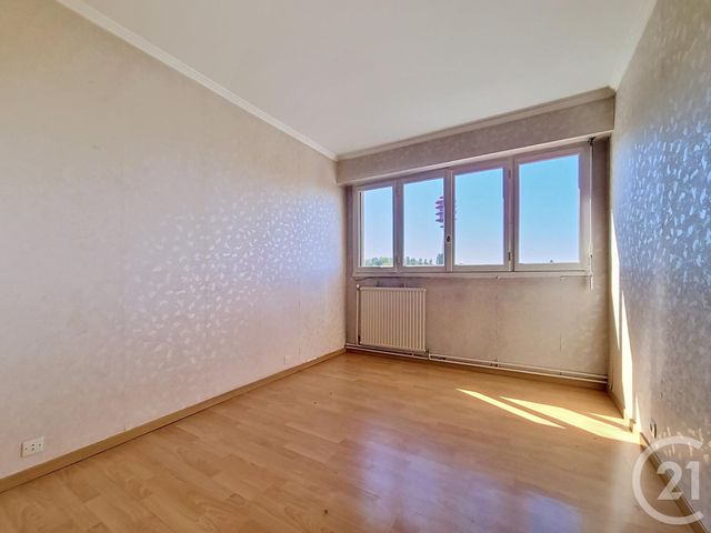 Appartement F4 &agrave; vendre - 4 pi&egrave;ces - 70 m2 - Chennevieres Sur Marne - 94 - ILE-DE-FRANCE