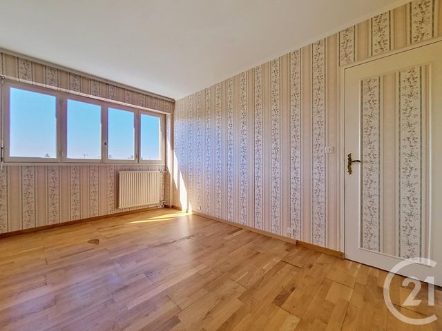 Appartement F4 &agrave; vendre - 4 pi&egrave;ces - 70 m2 - Chennevieres Sur Marne - 94 - ILE-DE-FRANCE
