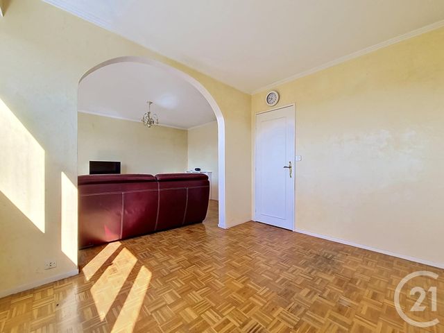 Appartement F4 &agrave; vendre - 4 pi&egrave;ces - 70 m2 - Chennevieres Sur Marne - 94 - ILE-DE-FRANCE