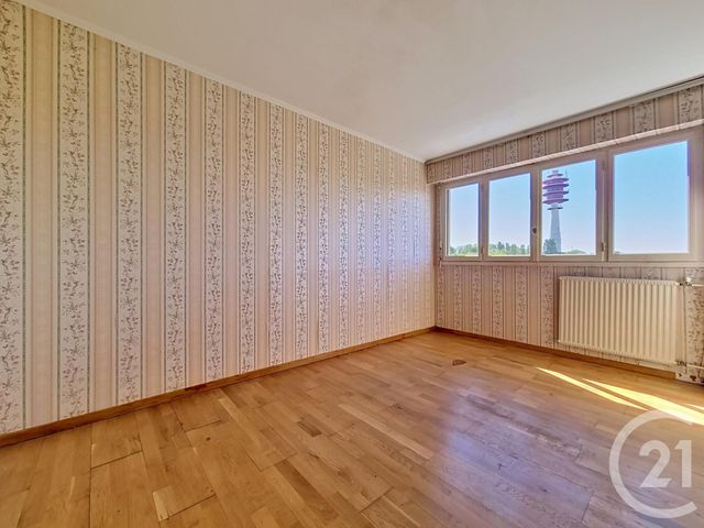 Appartement F4 &agrave; vendre - 4 pi&egrave;ces - 70 m2 - Chennevieres Sur Marne - 94 - ILE-DE-FRANCE