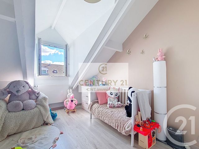 Maison &agrave; vendre - 5 pi&egrave;ces - 116,80 m2 - Ormesson Sur Marne - 94 - ILE-DE-FRANCE