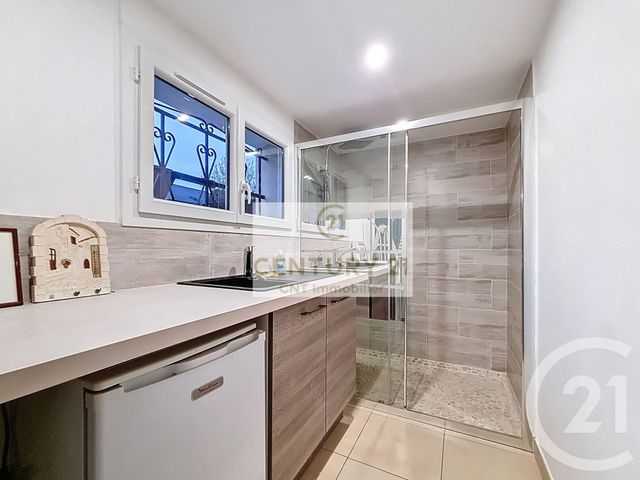 Maison &agrave; vendre - 6 pi&egrave;ces - 135,97 m2 - Ormesson Sur Marne - 94 - ILE-DE-FRANCE