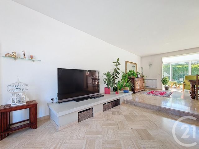 Maison à vendre - 7 pièces - 179 m2 - Chennevieres Sur Marne - 94 - ILE-DE-FRANCE