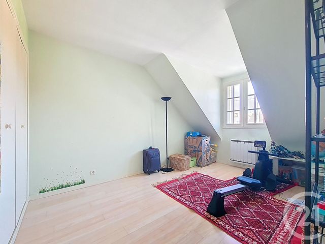 Maison à vendre - 7 pièces - 179 m2 - Chennevieres Sur Marne - 94 - ILE-DE-FRANCE